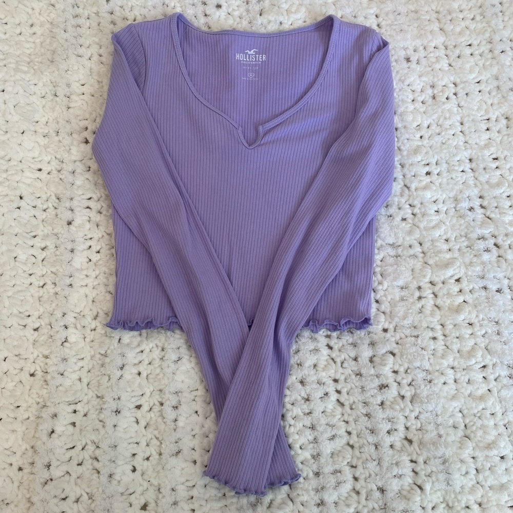 Hollister purple long sleeve lettuce trim top